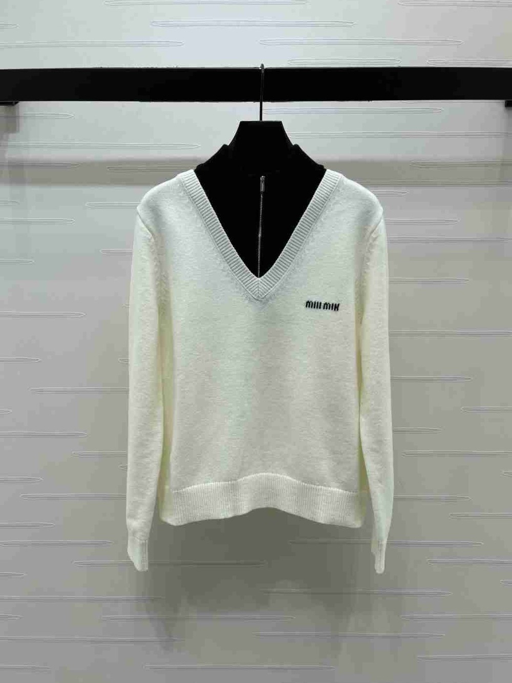 Miu Miu Cream V‑Neck Wool Blend Sweater with Logo Detail